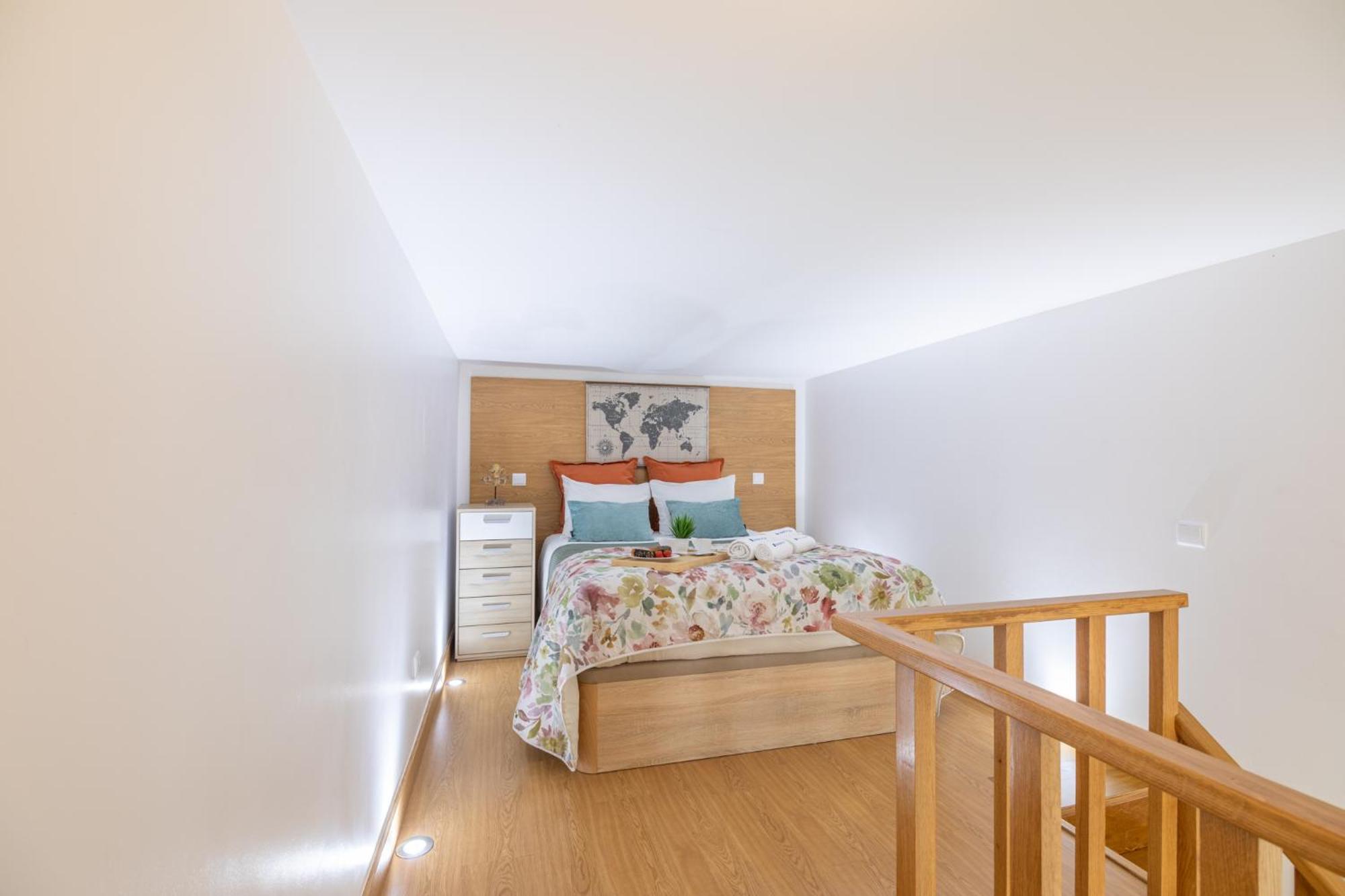 ポルトDeluxe Spacious Flats W Mezzanine By Host Wiseアパートメント エクステリア 写真