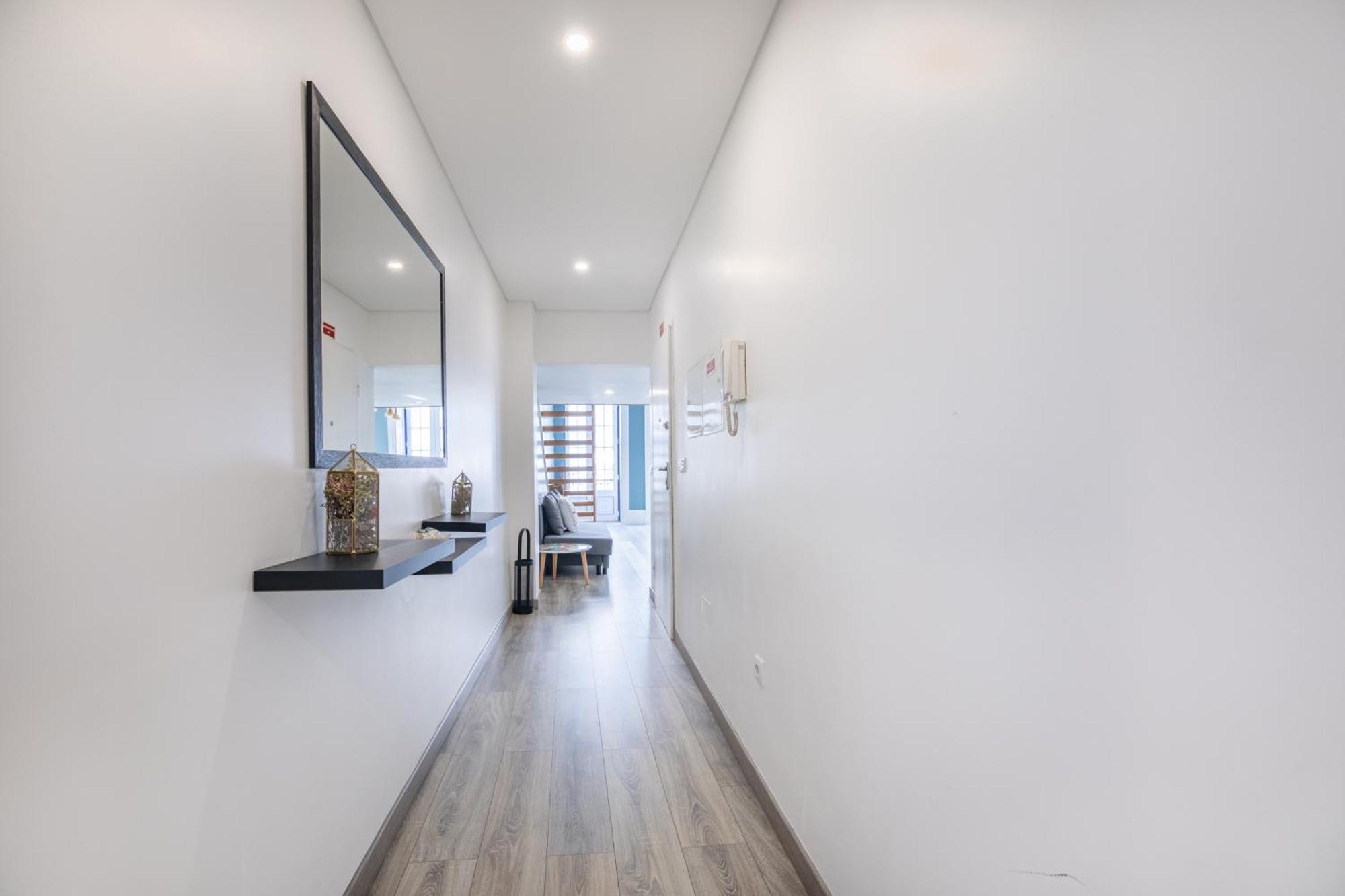 ポルトDeluxe Spacious Flats W Mezzanine By Host Wiseアパートメント 部屋 写真
