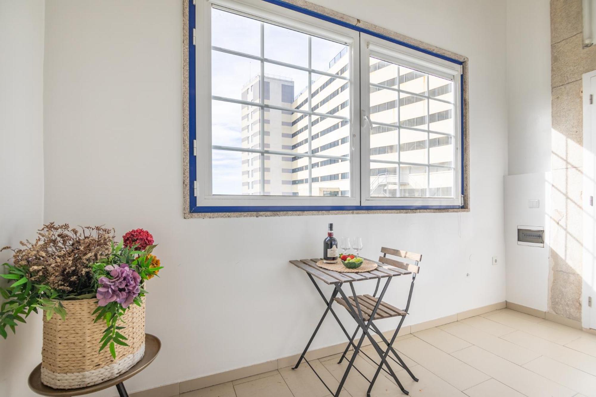 ポルトDeluxe Spacious Flats W Mezzanine By Host Wiseアパートメント 部屋 写真